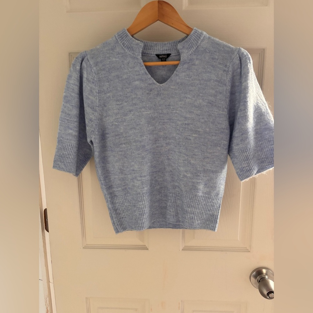 Buffalo short sleeve sweater